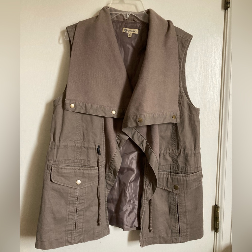 Democracy Sleeveless Taupe Oversized Vest #Ir